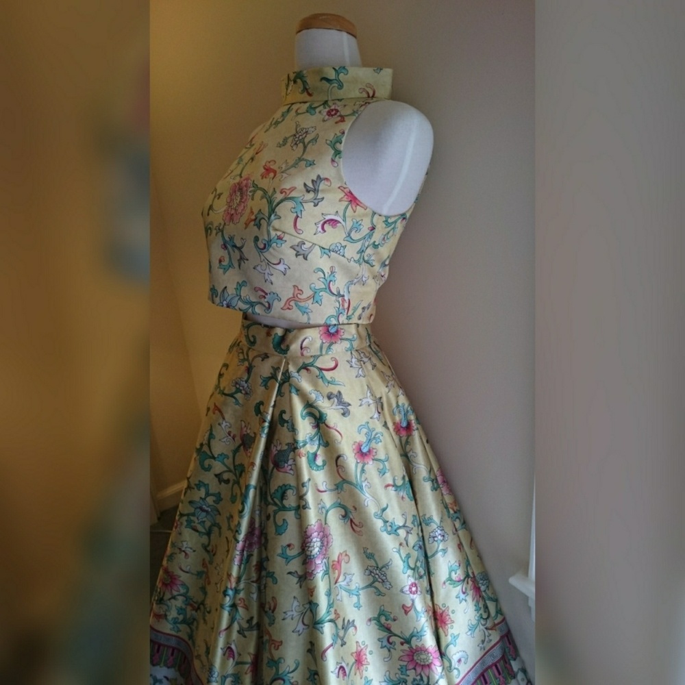 Asian ball gown "Joy"